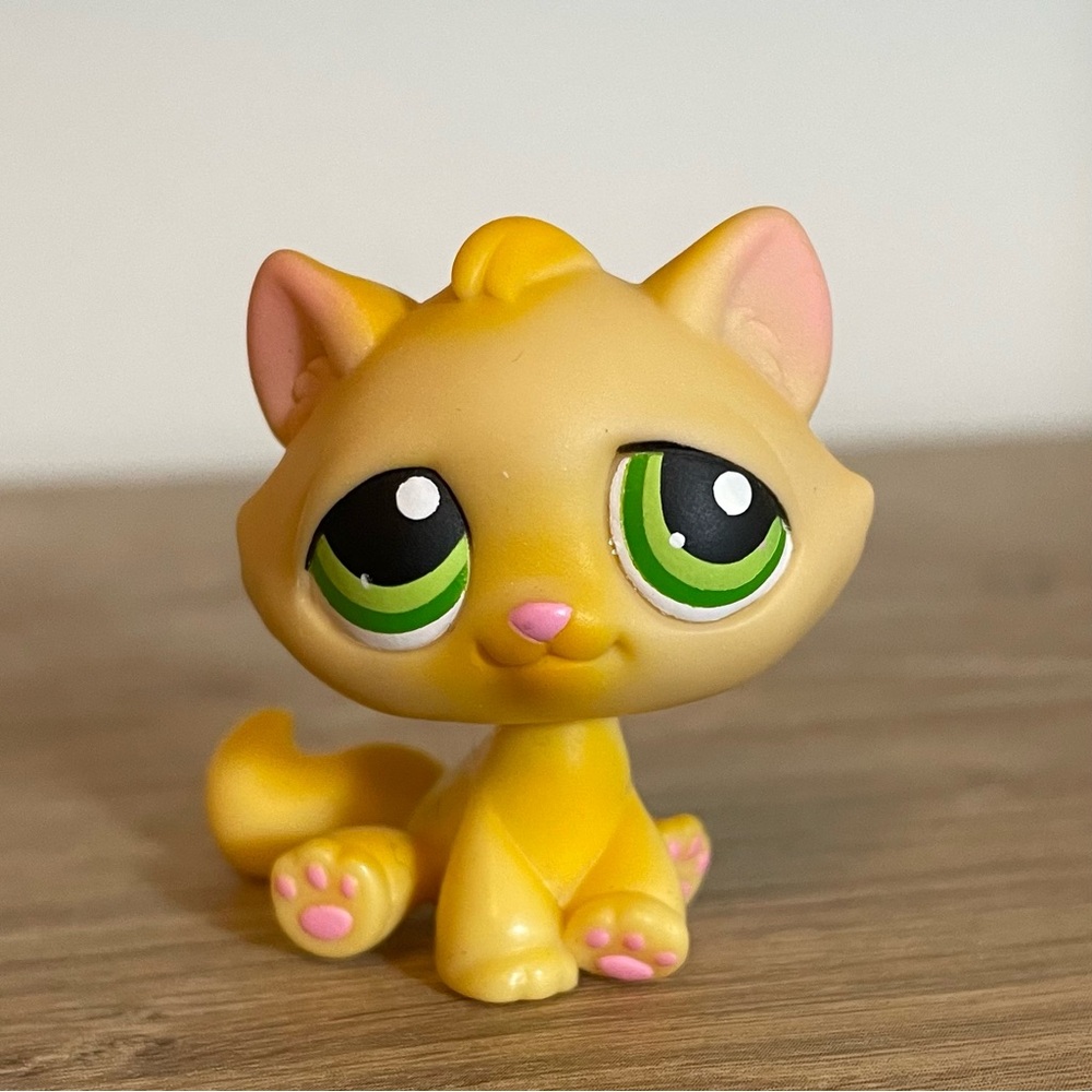 2004 Littlest Pet Shop Orange Cat